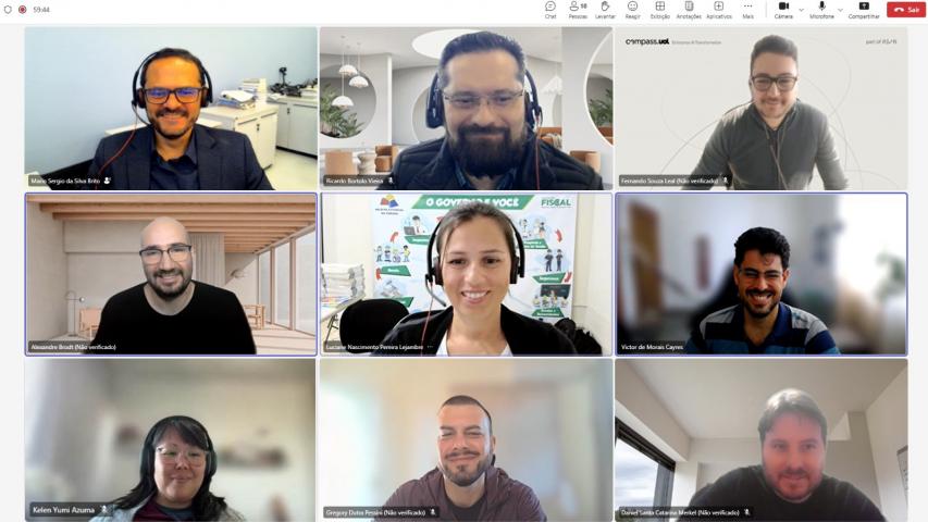 Reunião com fornecedor de Roblox para Educação Fiscal.